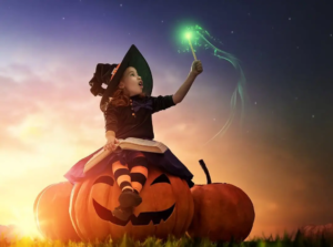 Activités Halloween amusantes enfants avec enfant sur citrouille